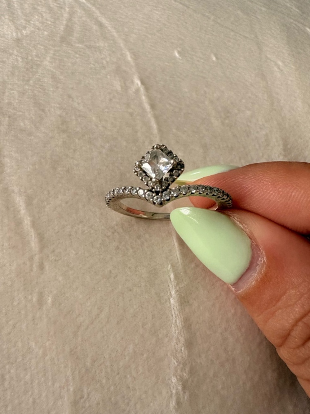 Pandora Square Sparkle Wishbone Ring Size 8 - Picture 2 of 4